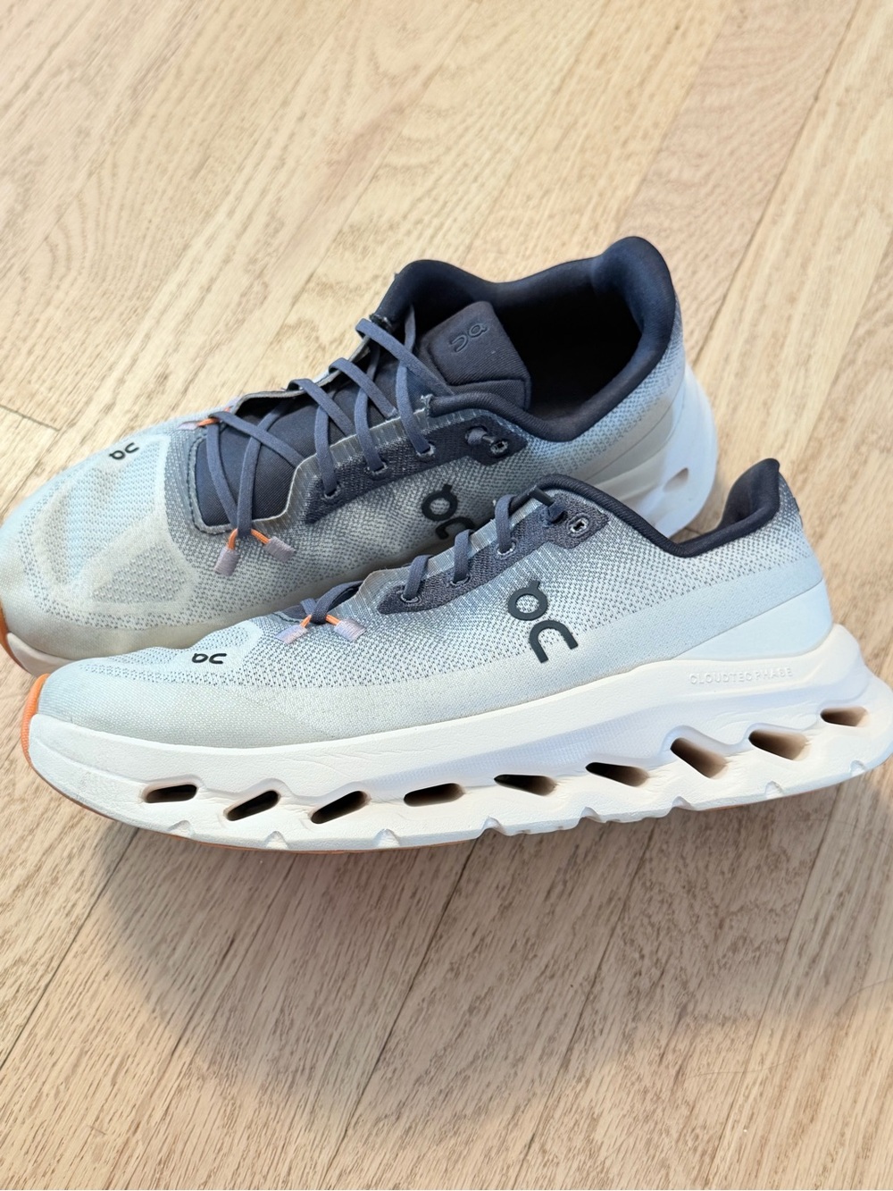 On Women’s Running Shoes Gray White Orange